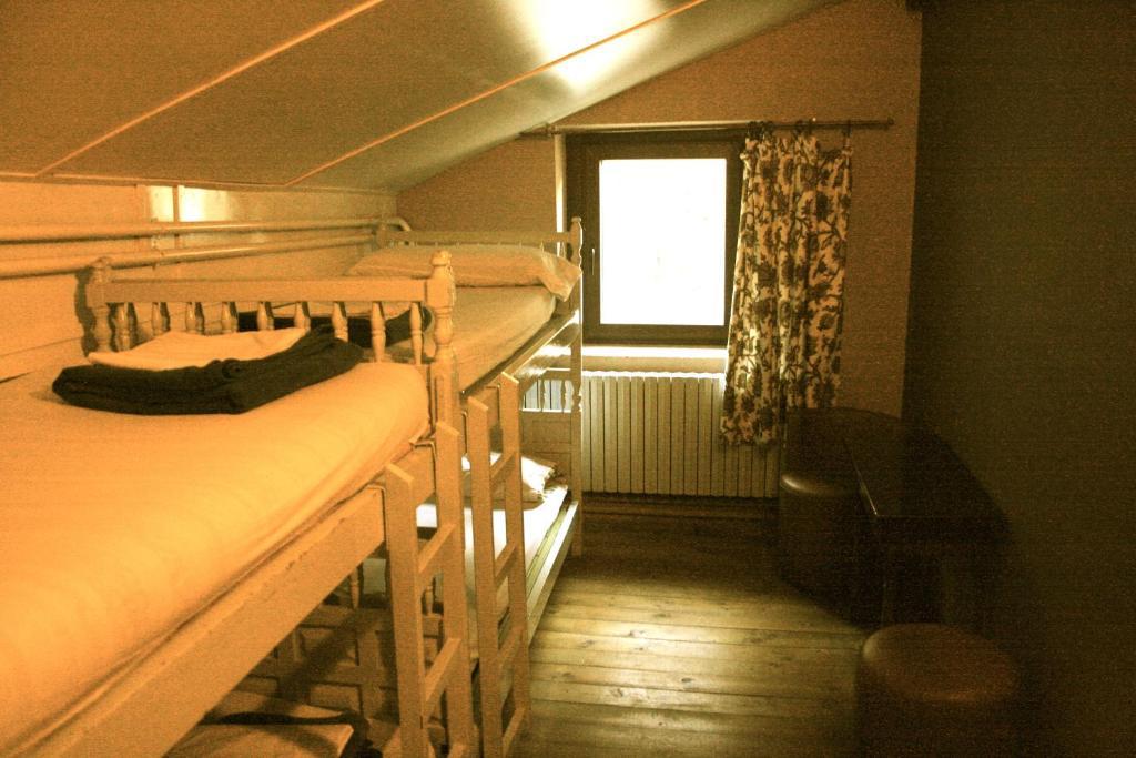 Borda Jovell Auberge de jeunesse Sispony